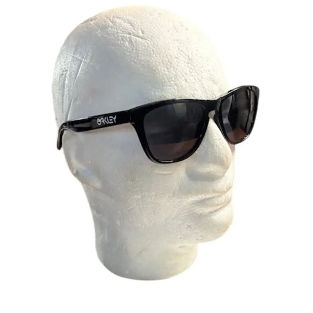 Oakley Frogskins 24-306 Black Sunglasses Rare Corporate “G” Logo Edition USA